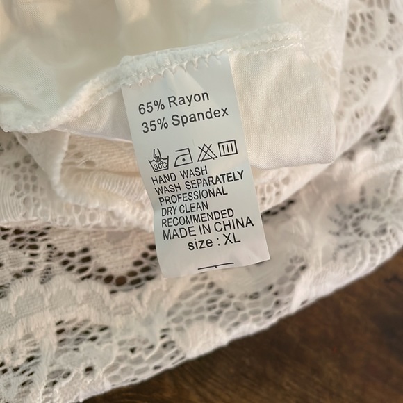 New‎ without tags lacy bodysuit size XL white - Picture 10 of 13